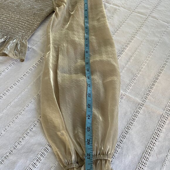 NEW Fancy shiny gold long sleeve top size L with sheer sleeves - Picture 8 of 11